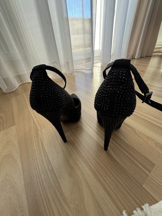 Pantofi de ocazie negrii