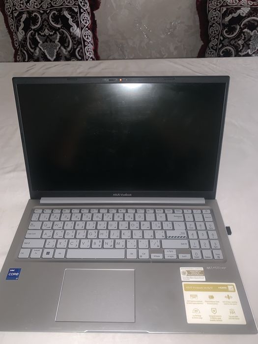 Asus vivobook 15