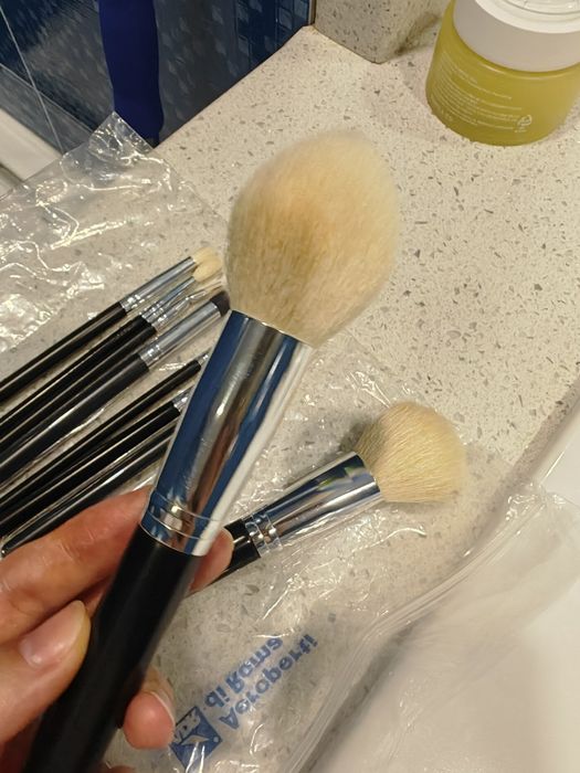 Кисти для макияжа