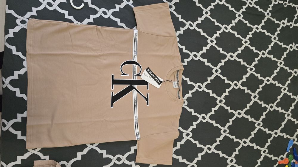 Trening Calvin Klein, nou