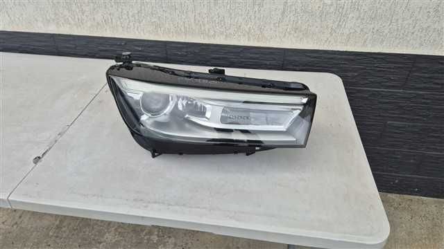 Far dreapta Audi Q5 Bixenon Led an 2017 2018 2019 2020 2021 2022 2023 cod 80A941006 Original - Factura si Garantie