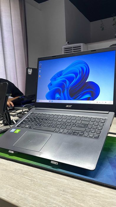 Aser Aspire 3 Intel Core i5-8265U/12GB/128GB/1TB/2GB