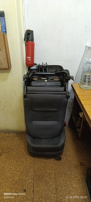 Продам сиденья на Skoda Octavia A4 лифтбэк