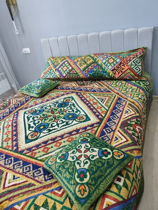 Постельный комплект ручной работы