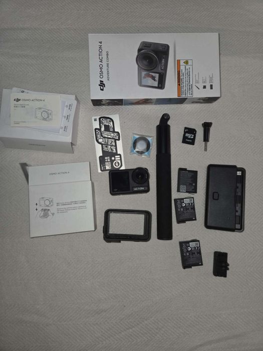 Camera video sport DJI Osmo Action 4 Adventure Combo, Wi-Fi, Bluetooth, negru