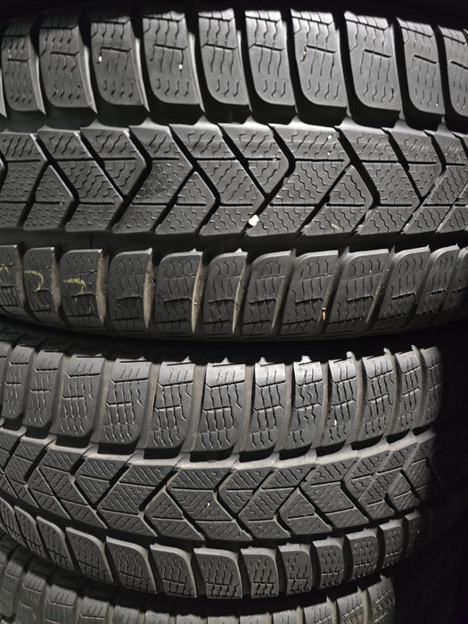 235 55 18 anvelope iarna Pirelli kia Hyundai audi nissan mercedes opel