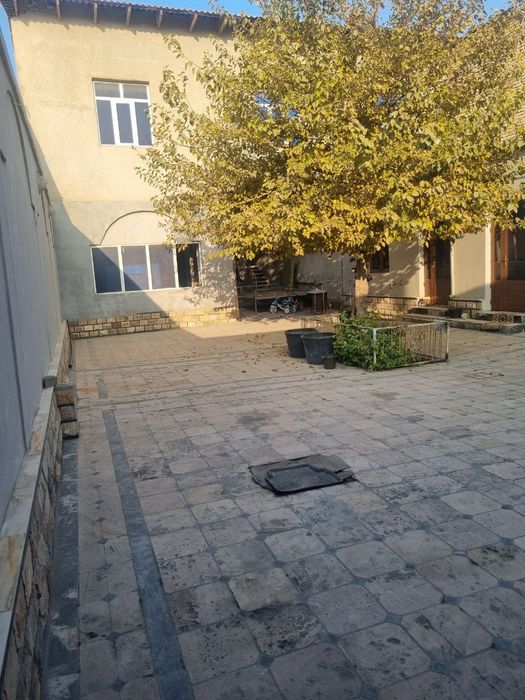 Тез ва архон нархда участка сотилади