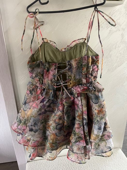 Нова рокля по модел на Miss Rosier