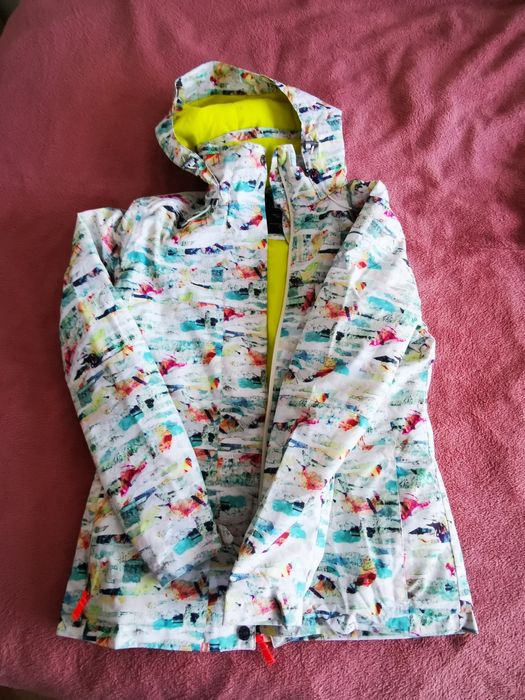 Продавам ски яке