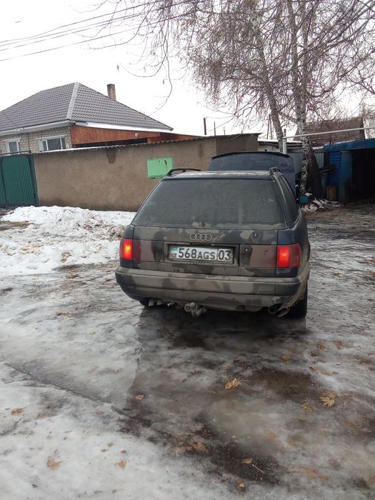 Продам Машину марки AUDI