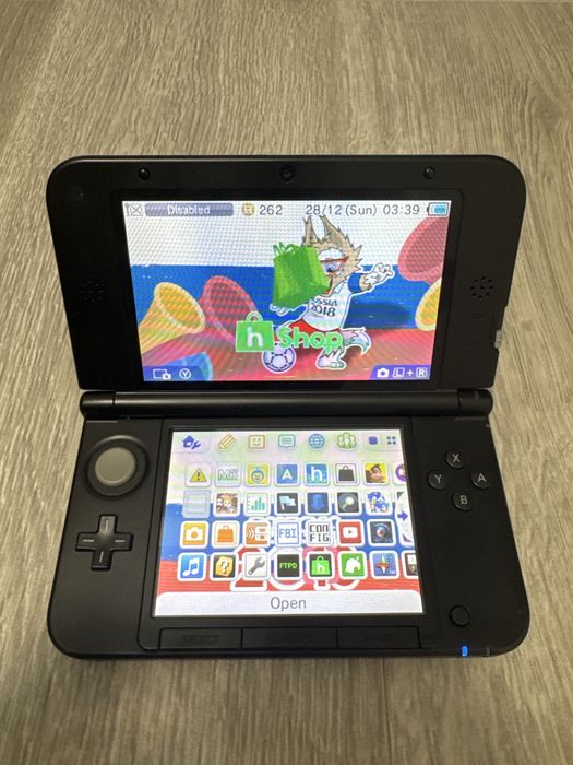 nintendo 3ds XL modat grey