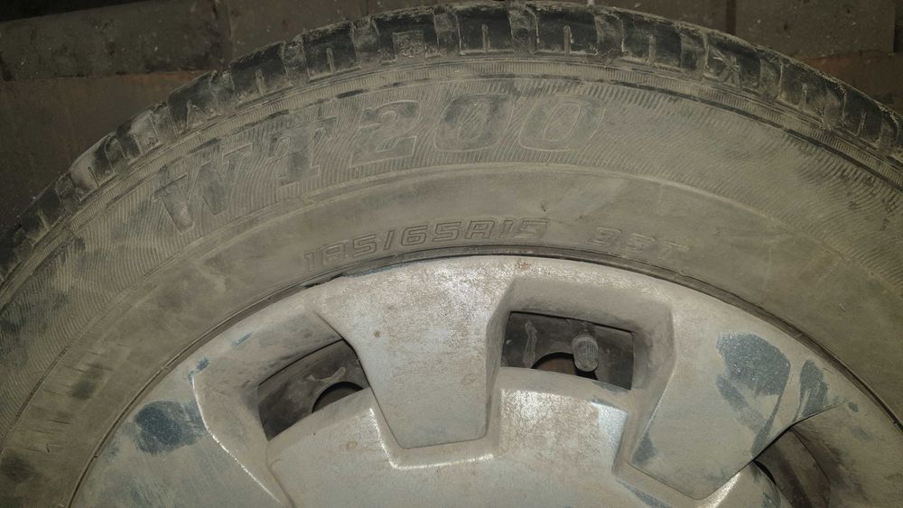4бр. зимни гуми Sumitomo 185/65 R15