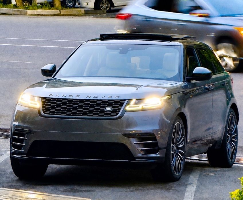 Range Rover Velar P380 First Edition