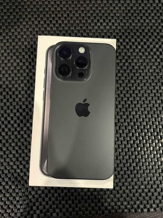 ПРОДАВАМ iPhone 15 Pro