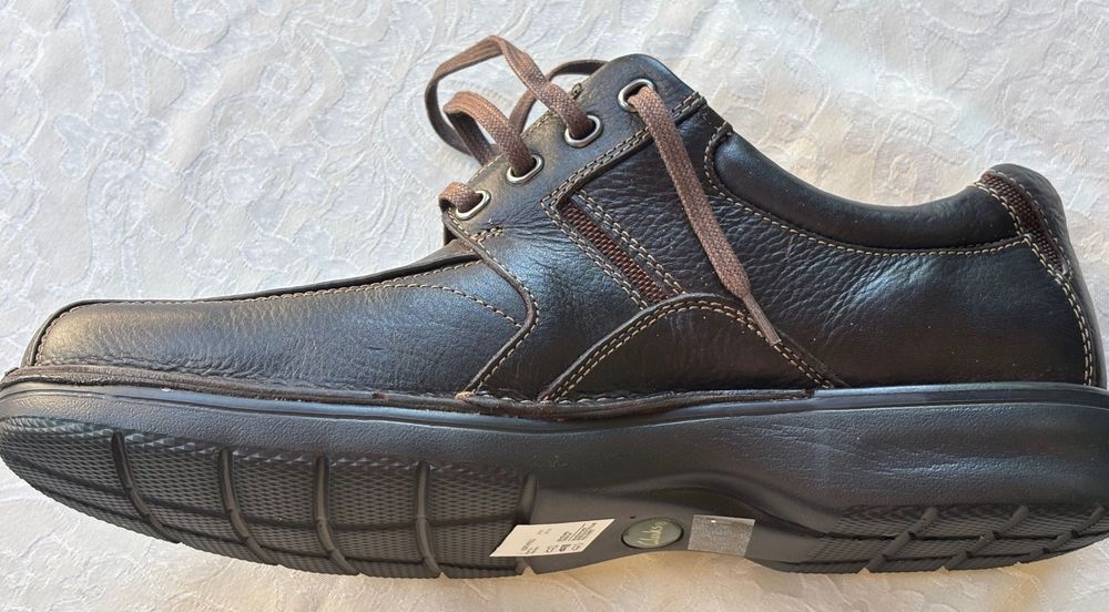 НОВИ Чисто нови Мъжки обувки Clarks Northfield Кафяви Естествена Кожа 43 номер