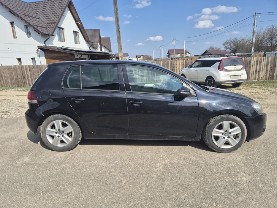 VOLKSWAGEN Golf 2010 — imagine 3
