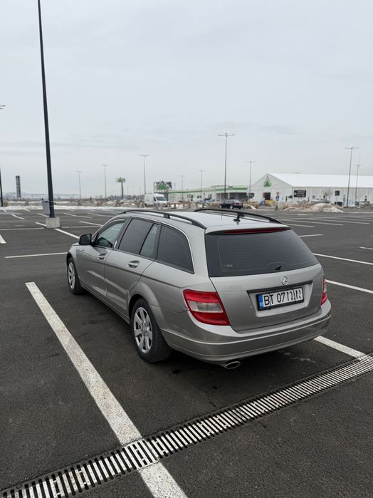 Vând Mercedes c220 cdi