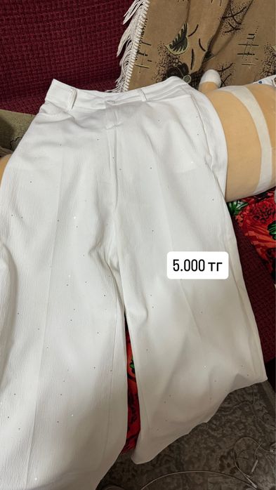 продам платья. цена договорная