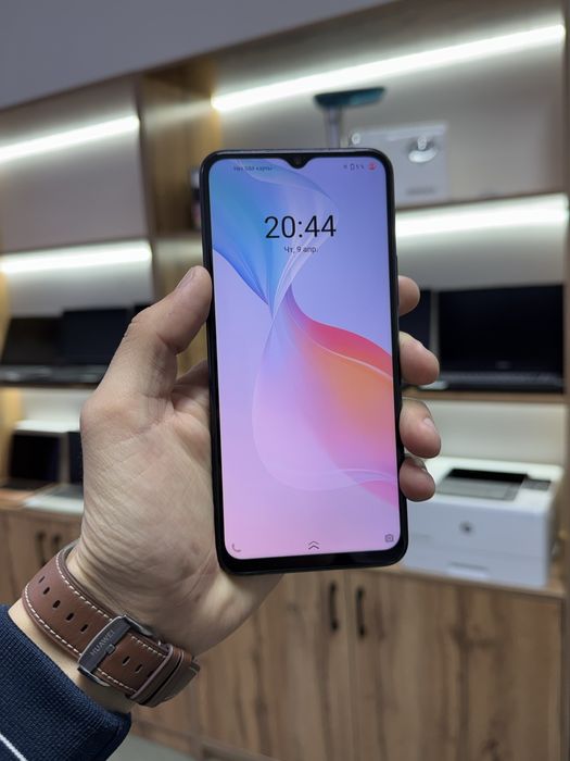 Телефон Vivo Y33s