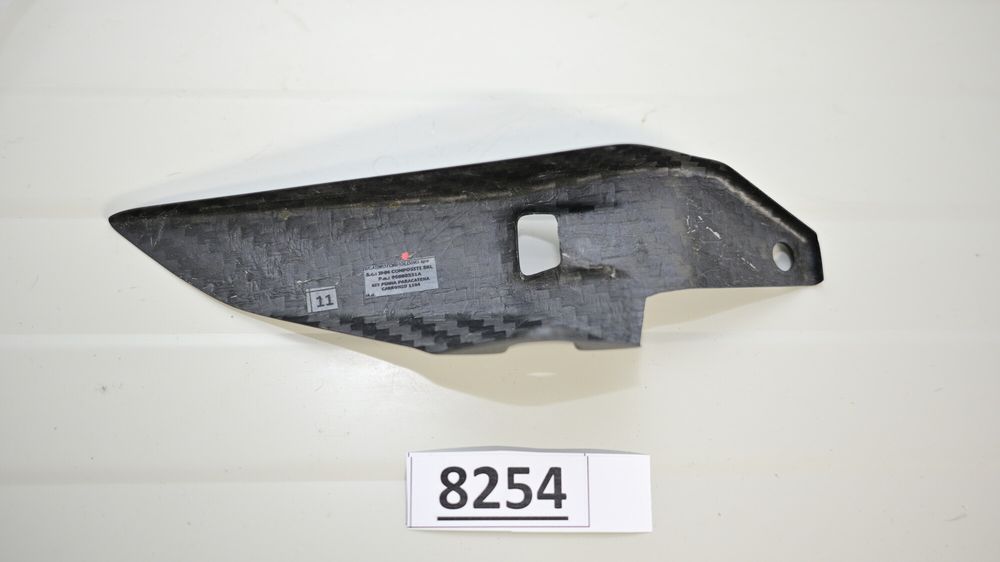 Aripa protectie lant carbon Ducati Performance 899 959