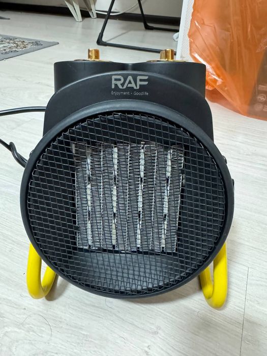 Обогреватель/ тепловентилятор/тепловые Пушки