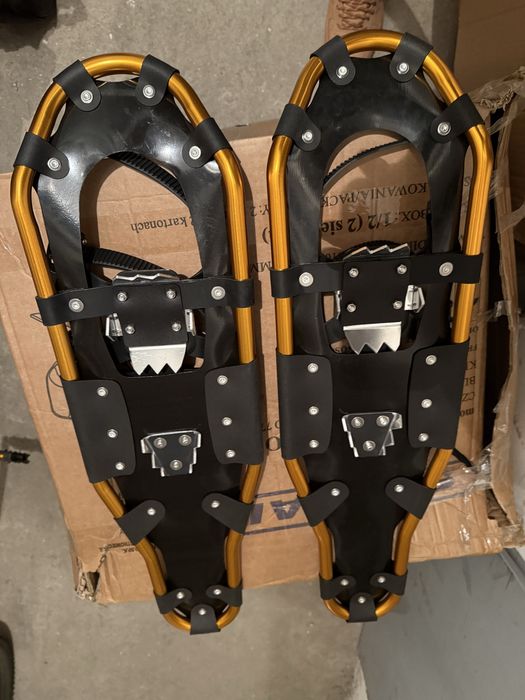 Снегоходки.