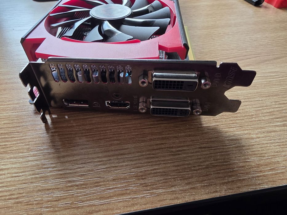 Placa video MSI R7 370 2g