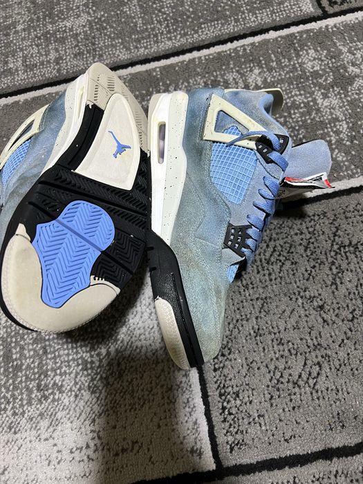 Jordan 4 university blue