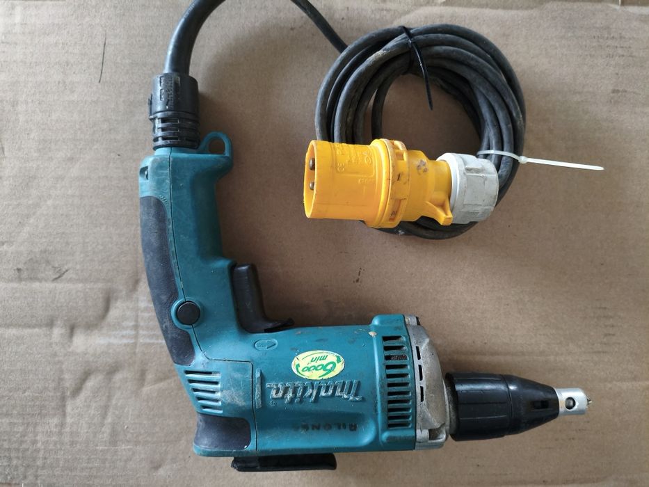 Șurubelniță electrică Makita 6825R, 110V, 570W