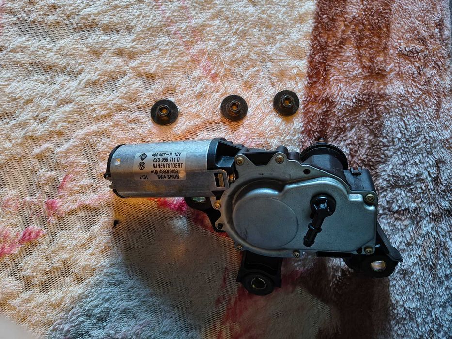 Motor ștergător spate polo 6n2 ca nou