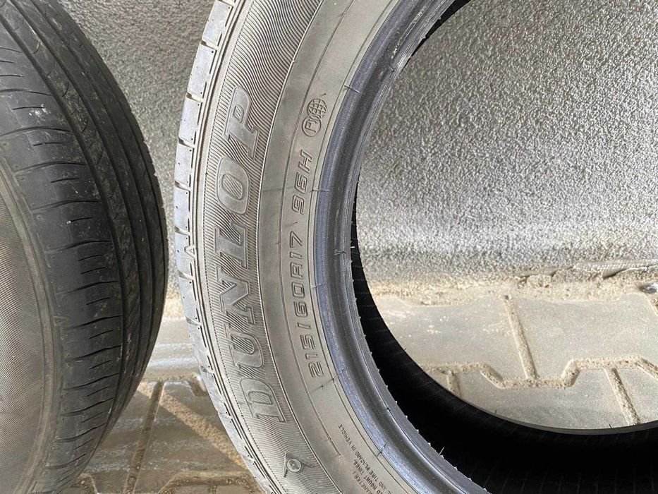 Vand doua anvelope DUNLOP stare foarte buna