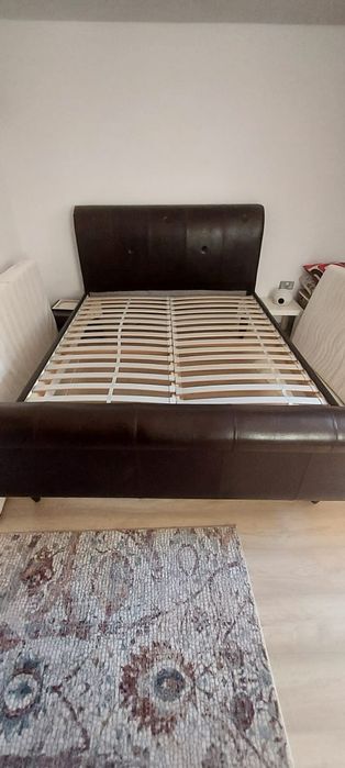 Pat 2 persoane, stare foarte buna.