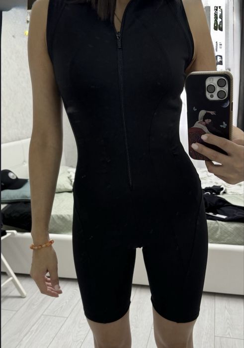 Комбинезон для фитнеса