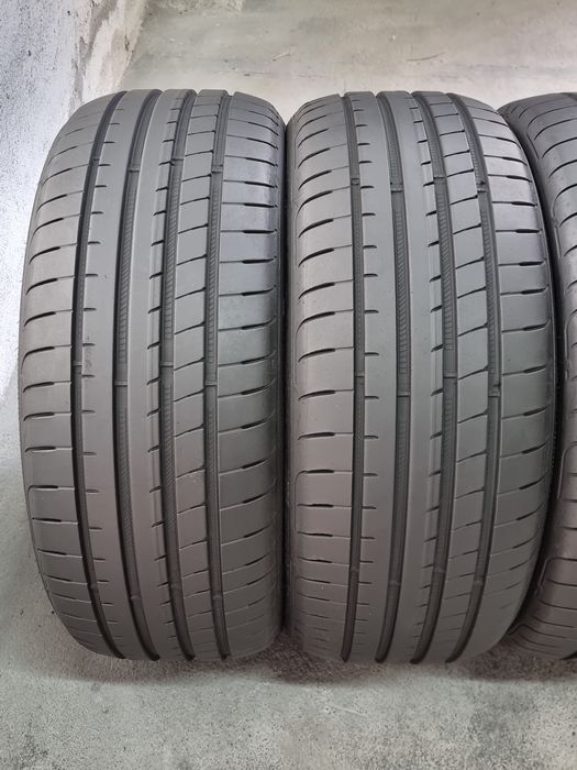 Спорт пакет 255/35/19 и 225/40/19 Goodyear 4Броя: 420€ 7мм
