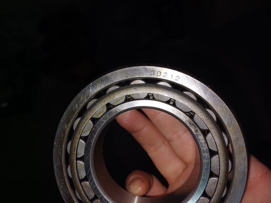 Подшипники разные новые  продам