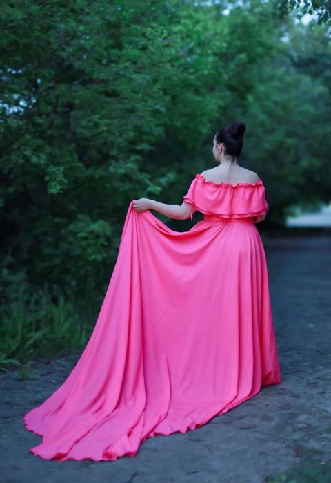 Продам платья мама и дочки