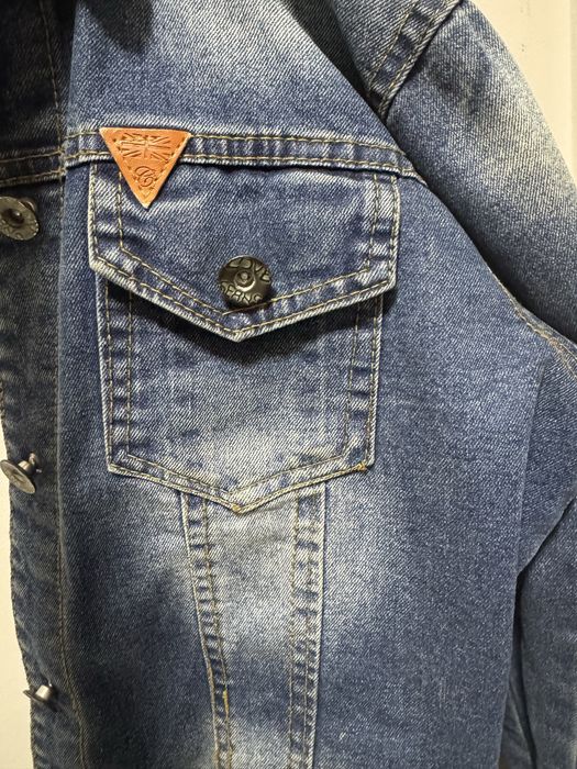 Джинсовая куртка