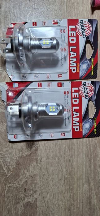 Set 2 becuri auto Led H4