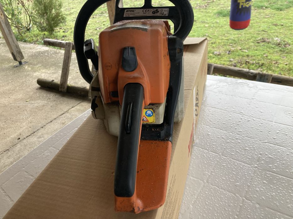 STIHL MS 250 Резачката работи перфектнно!