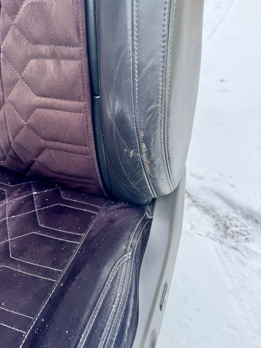 Кресла передние Lexus GX 470