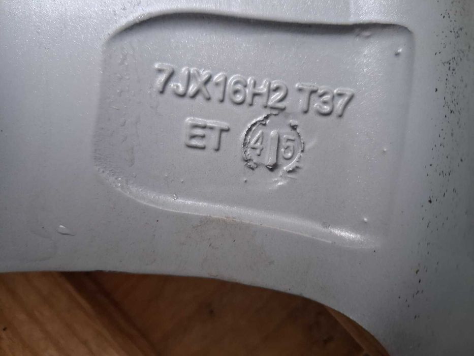 16 джанти 5-108 за форд.рено.пежо.волво и др.