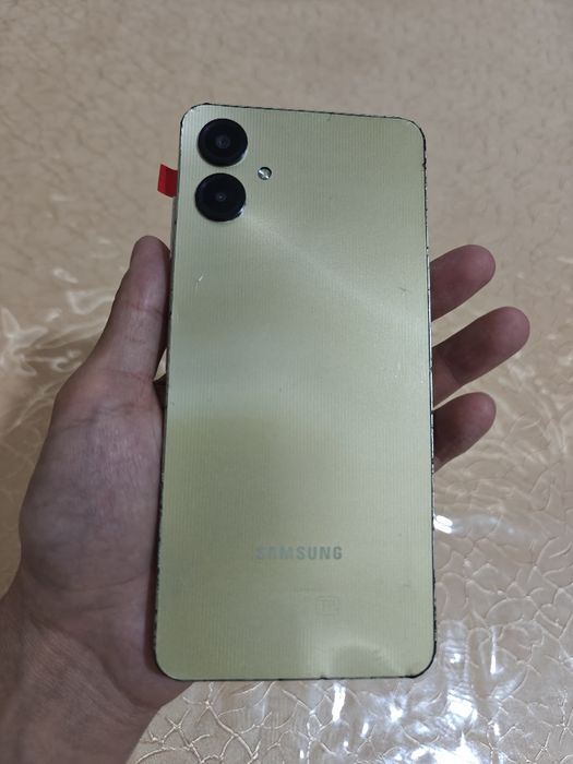 Samsung A06 срочно