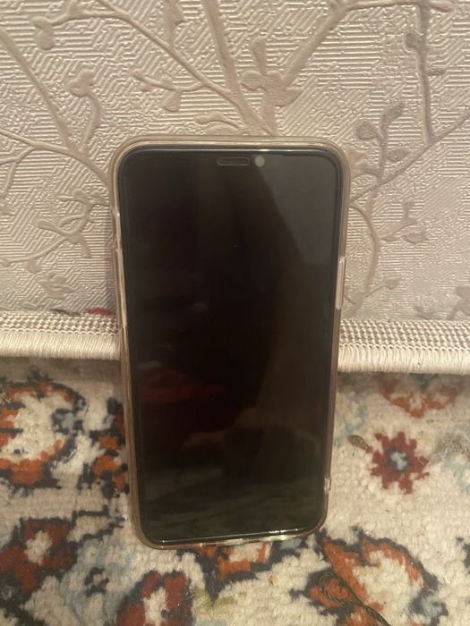 продам айфон 11про