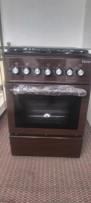 Ferre газ плитаси сотилади янги