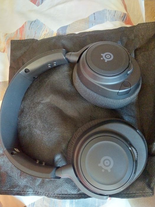 STEELSERIES безжични гейминг слушалки