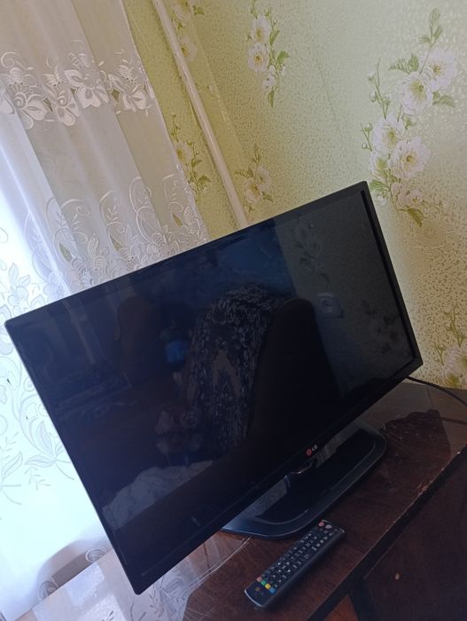 Телевизор диагональ 79.LG