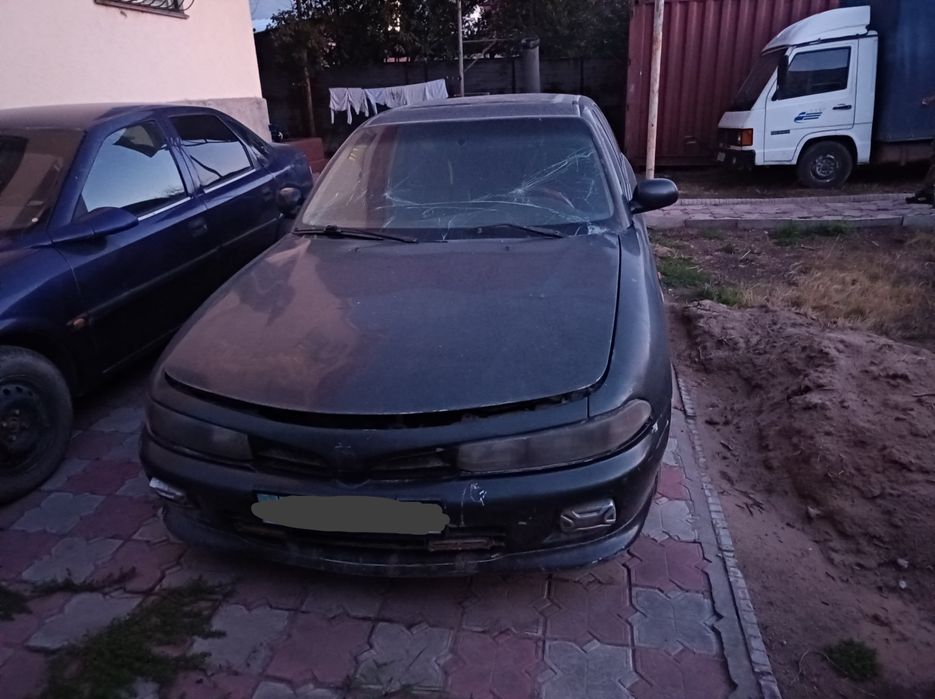 Продам машину не на ходу