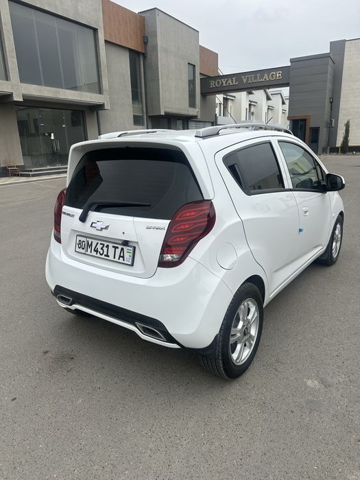 Buxoro shaharda kalxos bozorda avtomat metan gaz yumshoq yangi balon