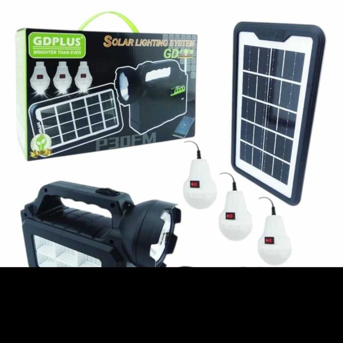 Kit panou solar cu 3 Becuri Radio Bluetooth MP3 USB lanterna LED acumulator incarcare telefon