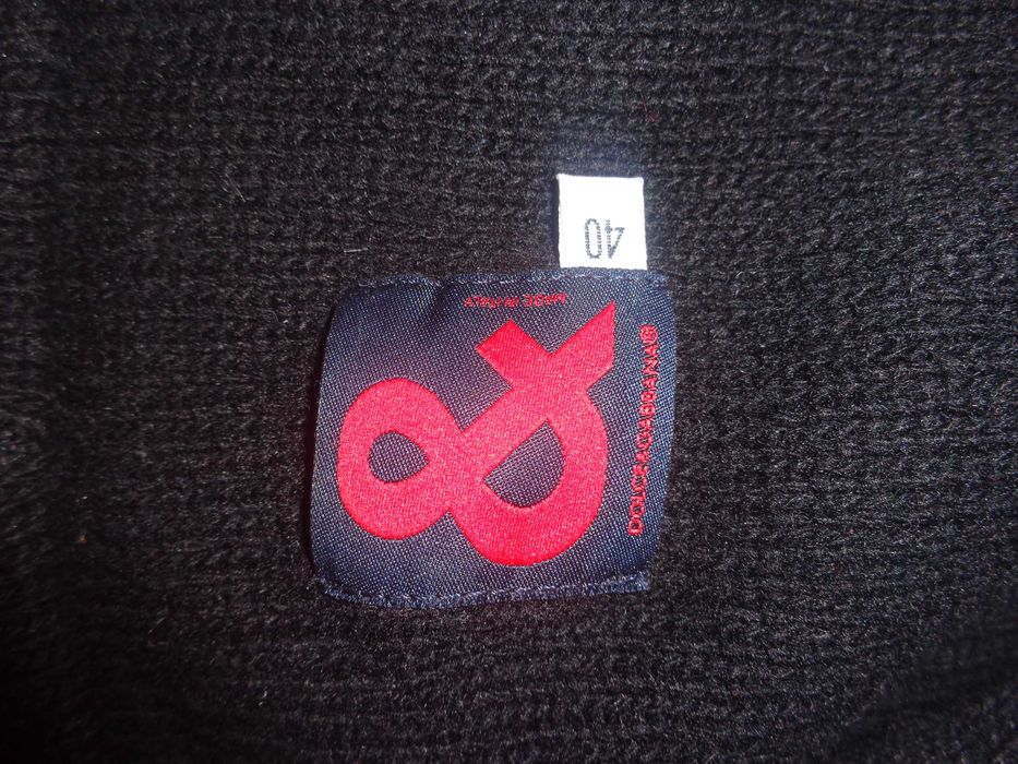 Hanorac Dolce& Gabanna cu gluga  marimea 40